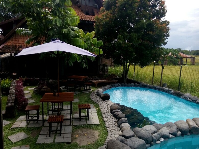 Hotel Tembi Rumah Budaya