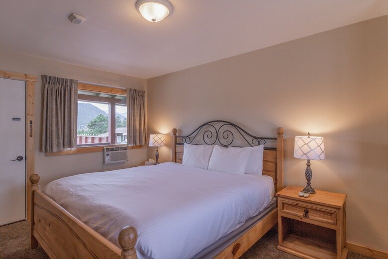 Hotel Coyote Mountain Lodge