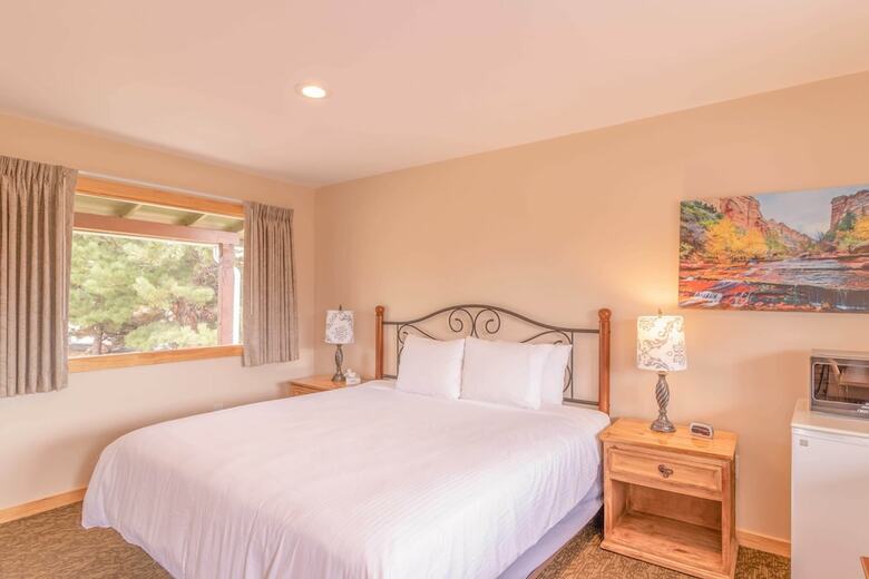 Hotel Coyote Mountain Lodge
