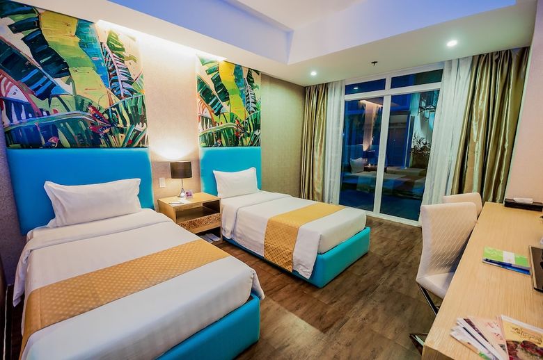 Aziza Paradise Hotel