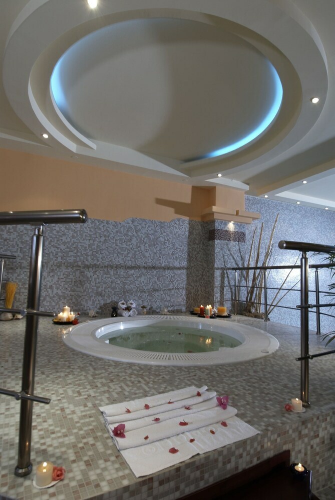 Hotel Alexandros Palace