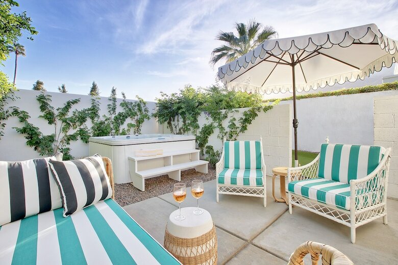 Hotel Dive Palm Springs