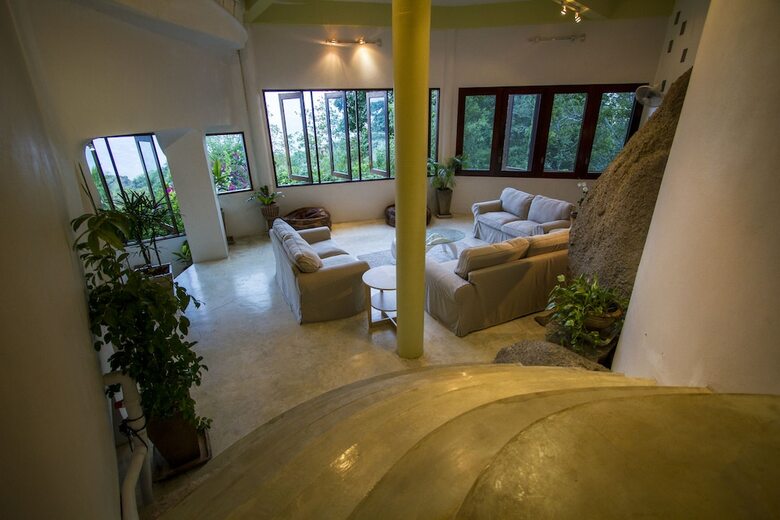 Monkey Flower Villas