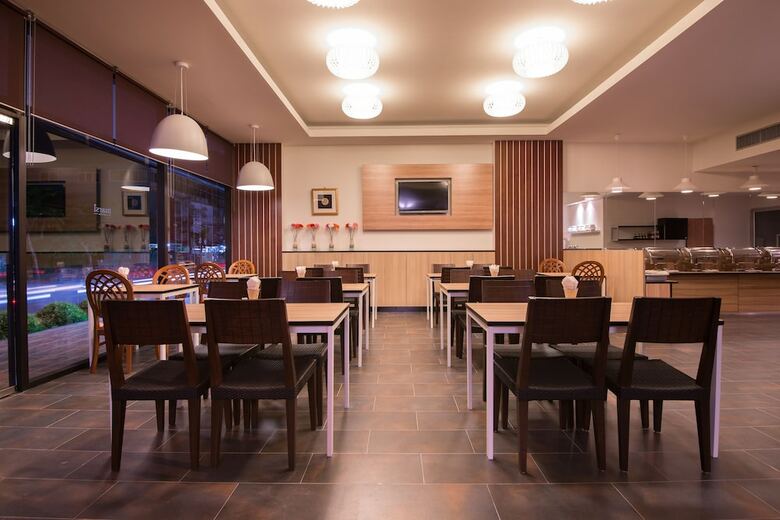 Marsi Hotel