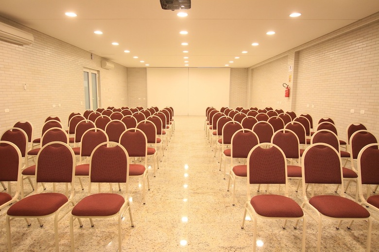 Hotel Confiance Centro C�vico