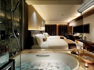 Royal Plaza Hotel