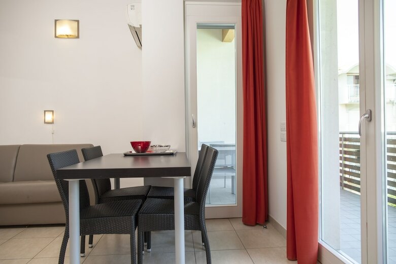 Residencia 4limoni Apartment Resort
