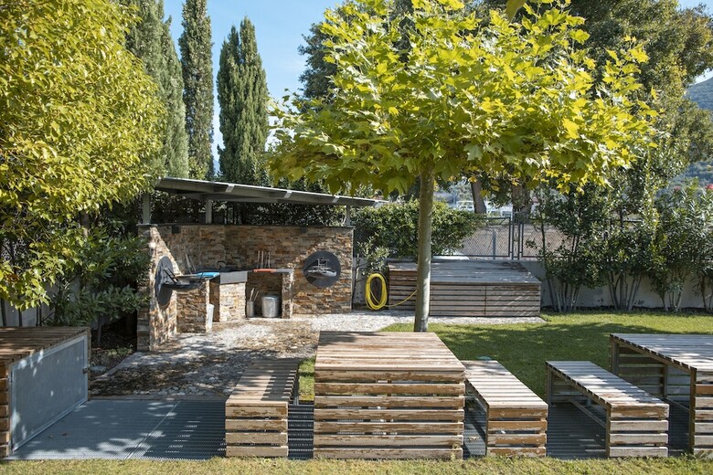 Residencia 4limoni Apartment Resort