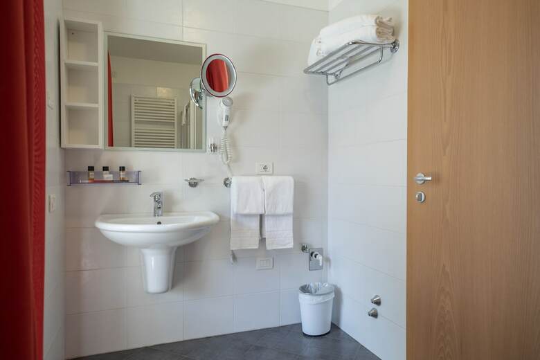 Residencia 4limoni Apartment Resort