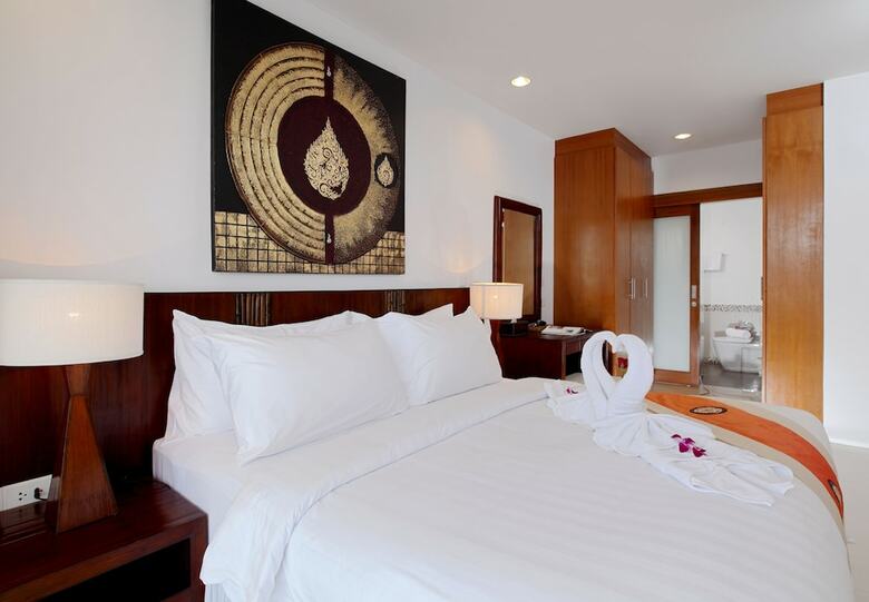 Aparthotel The Park Surin