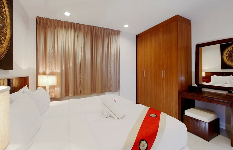 Aparthotel The Park Surin