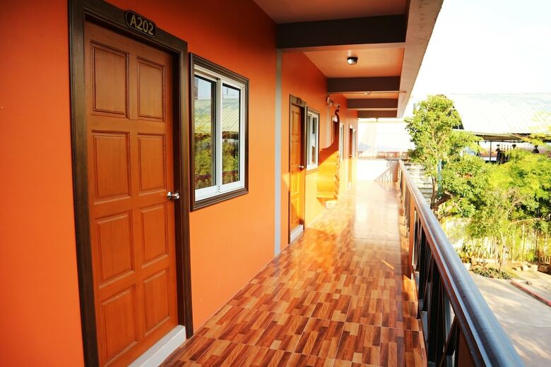 Hotel Khunsri Resort Pattaya