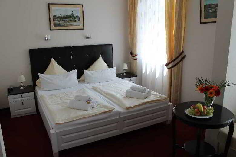 Hotel Am Schloss Biebrich