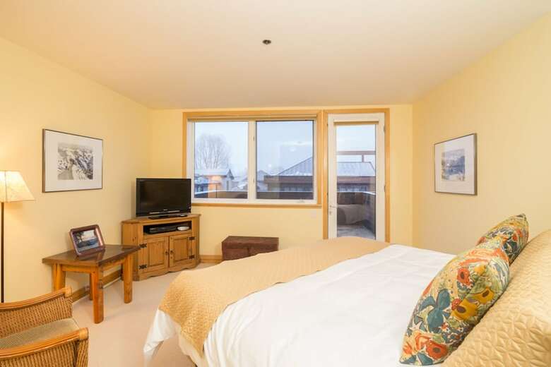Apartamento Ice House Suites And Condominiums