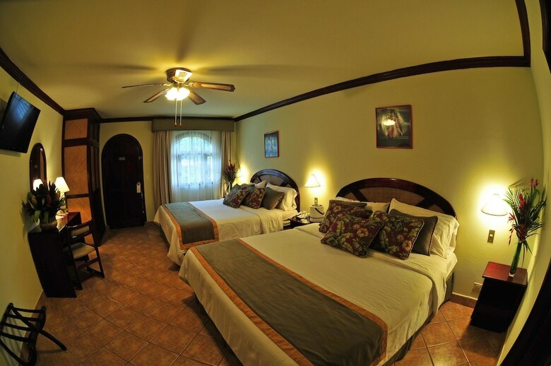 Apartamento Hotel El Tucano Resort & Thermal Spa