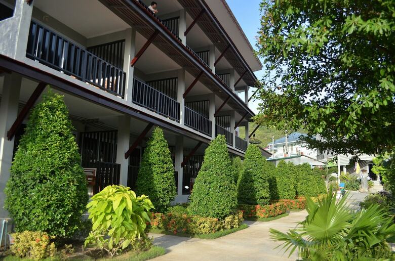 Hotel Nadapa Resort