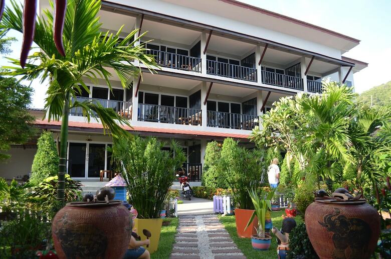 Hotel Nadapa Resort