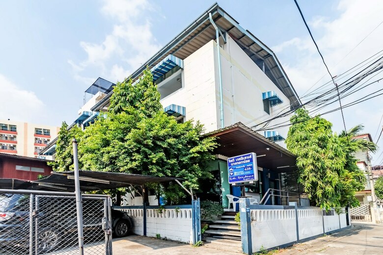 Hotel Riski Residence Bangkok-noi