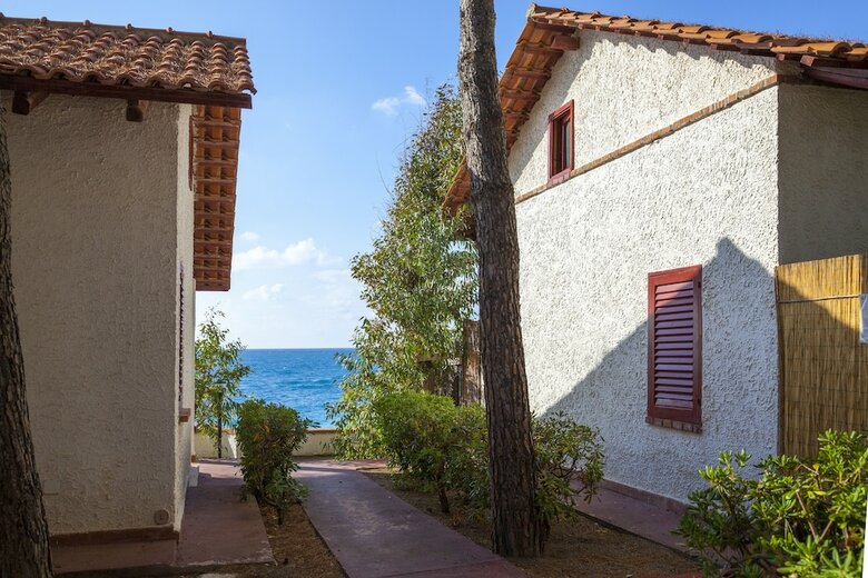 Hotel Th Gioiosa Marea - Capo Calav� Village