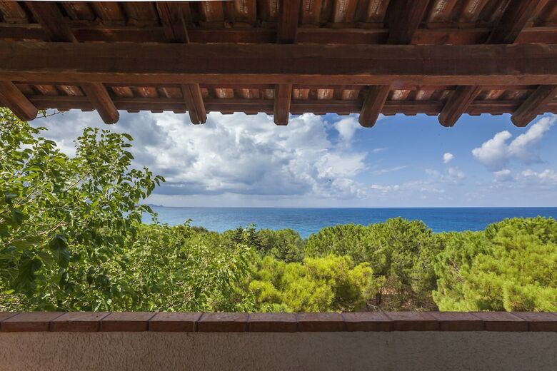 Hotel Th Gioiosa Marea - Capo Calav� Village