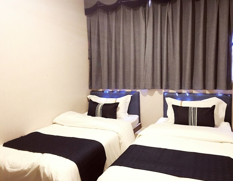 Seasons Hotel - Tsim Sha Tsui
