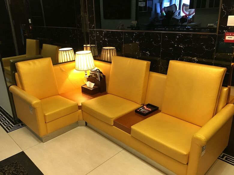 Seasons Hotel - Tsim Sha Tsui