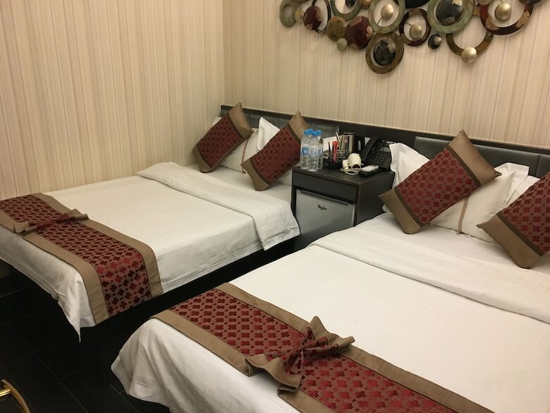 Seasons Hotel - Tsim Sha Tsui