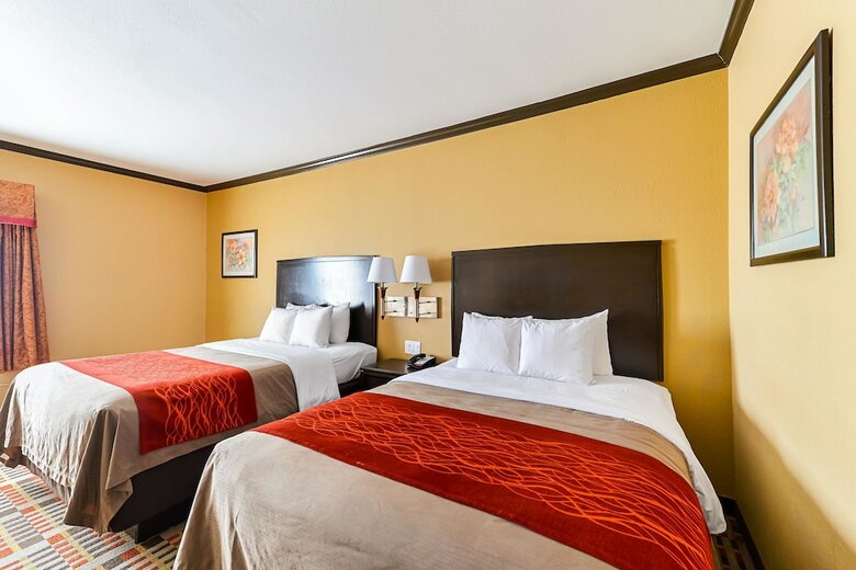 Hotel Quality Inn & Suites