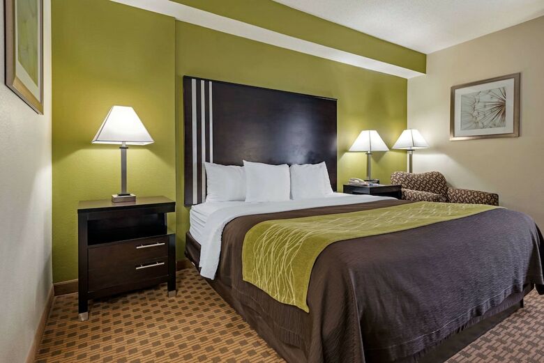 Hotel Comfort Inn East