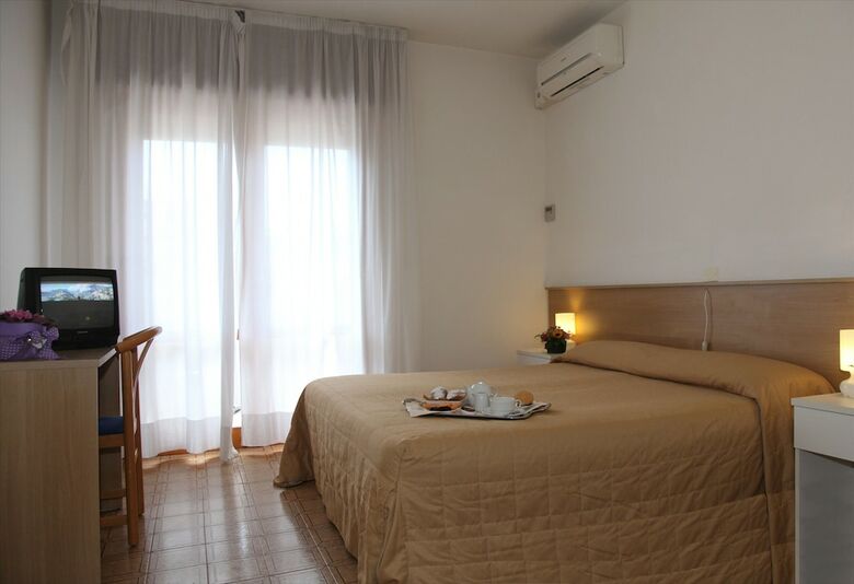 Hotel Pigalle