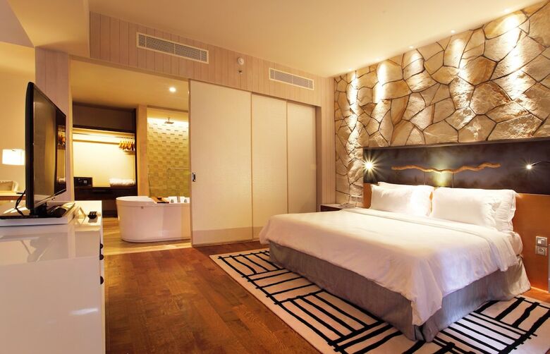 Hotel Ts Suites Bali