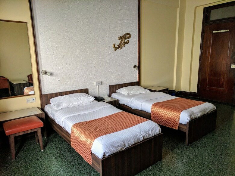 Sea Green South Hotel