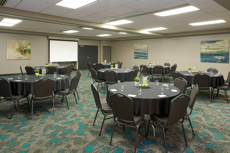 Hotel Springhill Suites By Marriott Old Montreal
