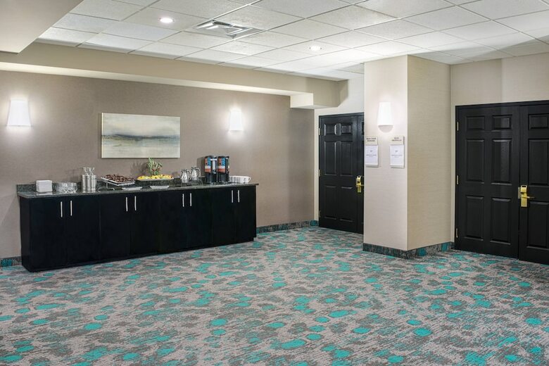 Hotel Springhill Suites By Marriott Old Montreal