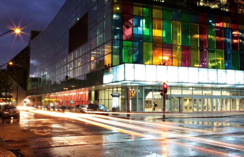 Hotel Springhill Suites By Marriott Old Montreal
