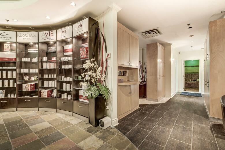 Hotel Springhill Suites By Marriott Old Montreal