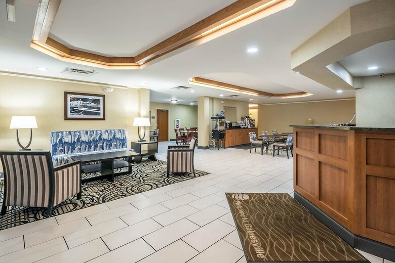 Hotel Comfort Inn University