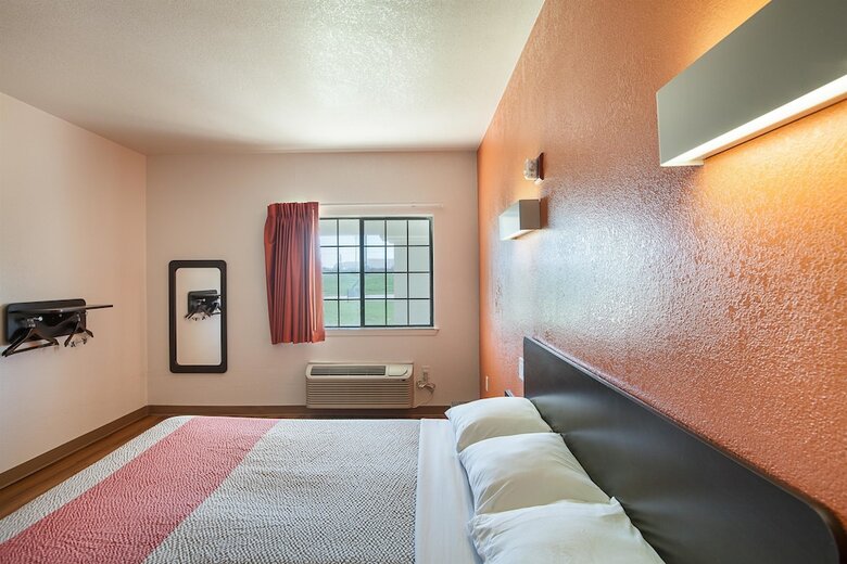 Motel 6 Bedford, Tx - Fort Worth