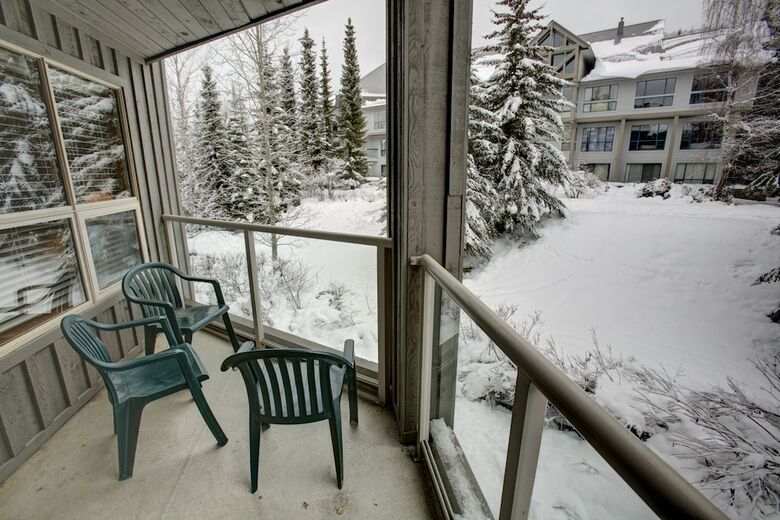 Resortquest At Aspens On Blackcomb