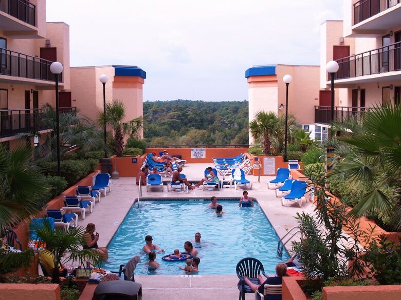 Hotel Monterey Bay Suites