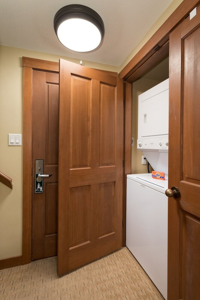 Horstman House By Whistler Premier