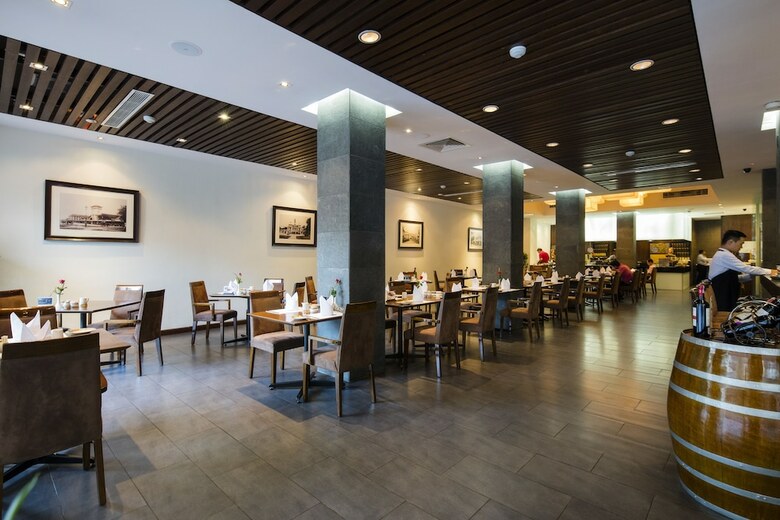 Norfolk Hotel
