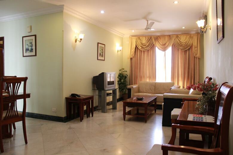 Hotel The Senate