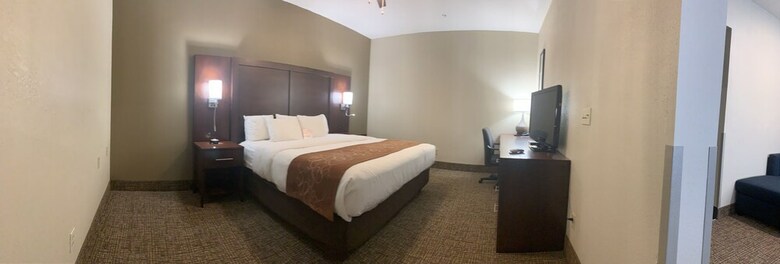 Hotel Comfort Suites