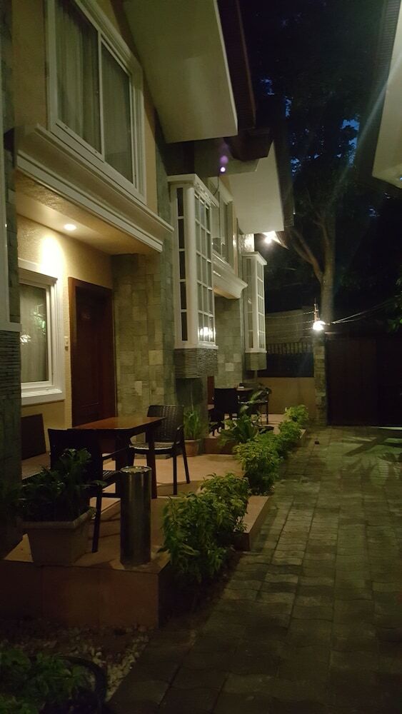 Hotel Sheridan Villas