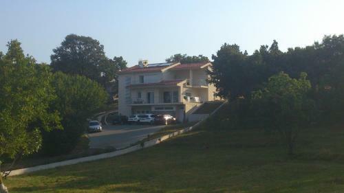 Apartments And Rooms Dumanic