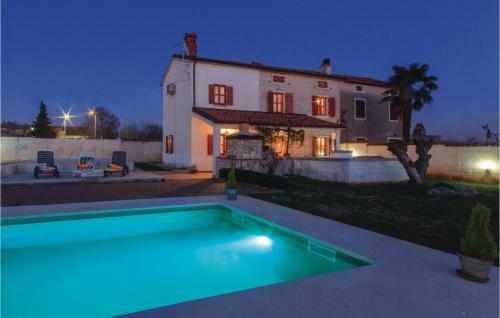 Holiday Home Hrboki