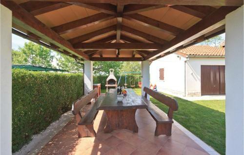 Holiday Home Hrboki III