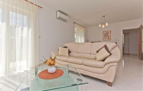 Holiday Home Hrboki III