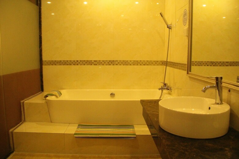 Greentree Inn Guangzhou Jichang Road Express Hotel